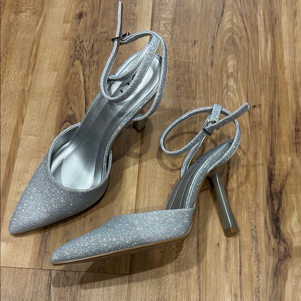Ty Glittering Silver Heels